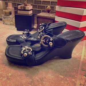 Aerosoles black with silver studs heeled sandals